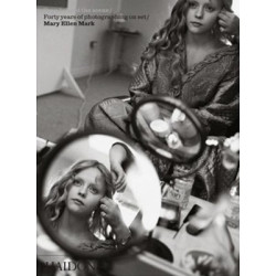 SEEN BEHIND THE SCENE FORTY YEARS OF PHOTOGRAPHING ON SET ( HC COFFEE TABLE BK.